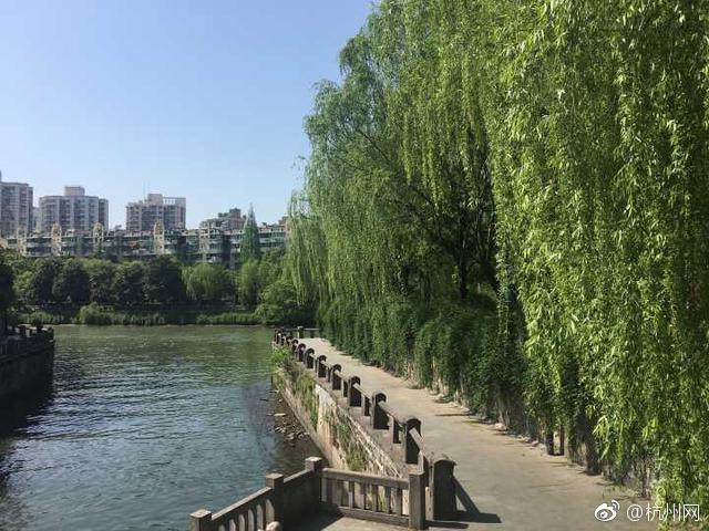 微信上扫二维码选小妹?这篇避坑指南手把手教你识别套路!,微信扫码点小妹
