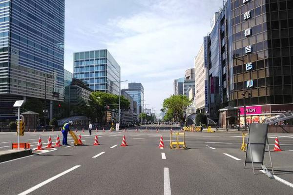 现在在三四线城市包养一个女孩,三线城市养一个孩子的成本