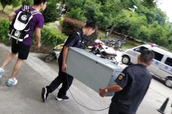 海陵区最繁华的街道 _ 图书馆英文,海陵岛图书馆