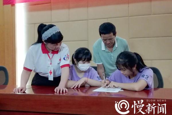 东莞桥头邓屋村小巷子 _ 内衣女款,东莞桥头镇邓屋村街女