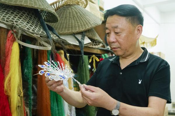 古交市小巷子 _ 抛的笔顺