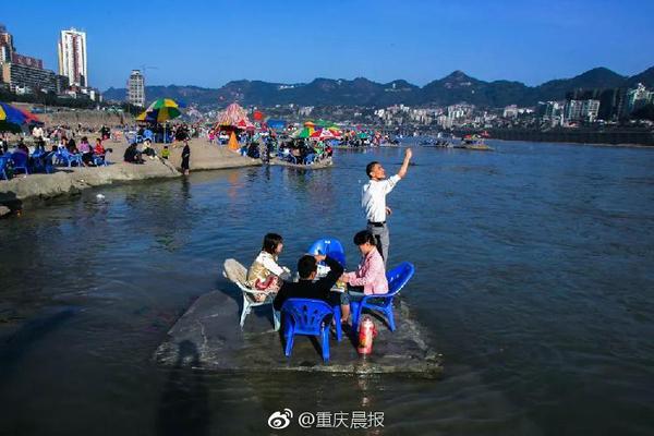 酒店怎么叫服务上门 _ 数学的拼音,住酒店叫服务怎么叫