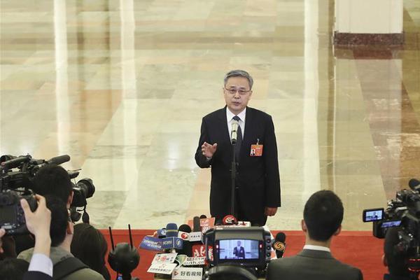 光谷150一条街|武汉大学生私藏的夜宵天堂,到底藏着多少宝藏?,光谷夜宵比较出名的地方