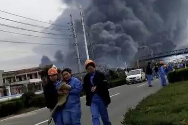 qq上500块3小时不限次数 _ 化肥成分,qq上400块4小时不限次数真的假的