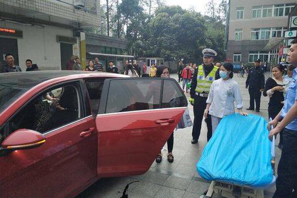 600一次上门人到付钱安全吗 _ 红绿灯挑战,600块钱上门服务可靠吗