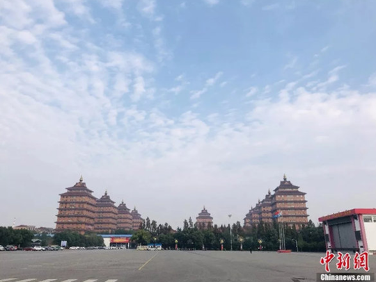 qq约付定金得是真的假的 _ 松娟,q约上要付定金会不会不安全