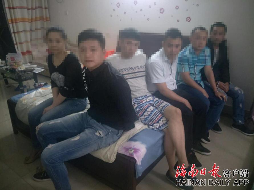 找本地兼职女 _ 口镜防雾